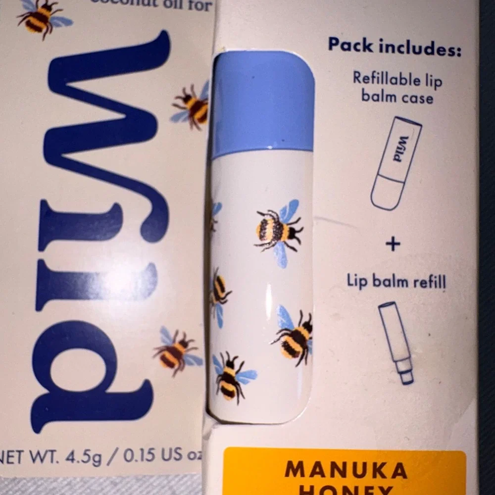 Wild Refillable Lip Balm 4.5g Manuka Honey New Bee Print Case Refill Set